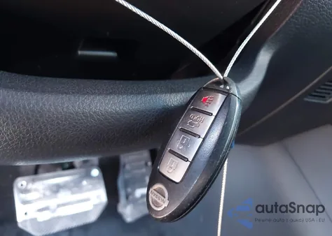 2014 Nissan Sentra Sr z USA, uszkodzony, nr VIN 3N1AB7AP9EY258553